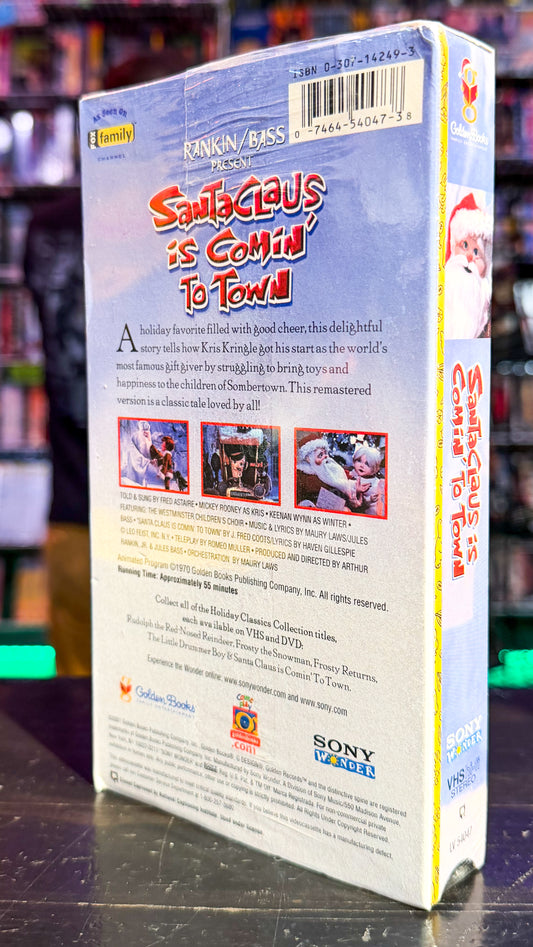 Santa Claus Is Comin’ To Towm