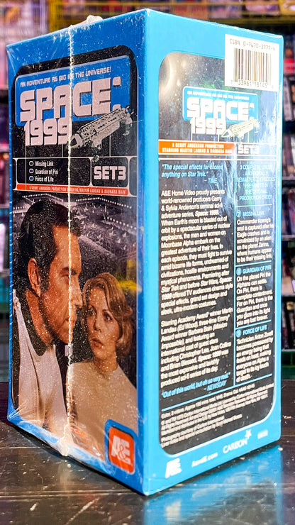 Space: 1999 - Set 3: Missing Link, Guardian Of Piri, Force Of Life