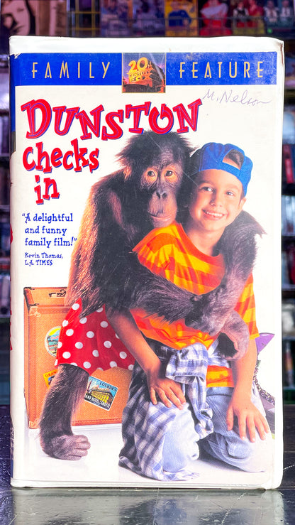 Dunston Checks In