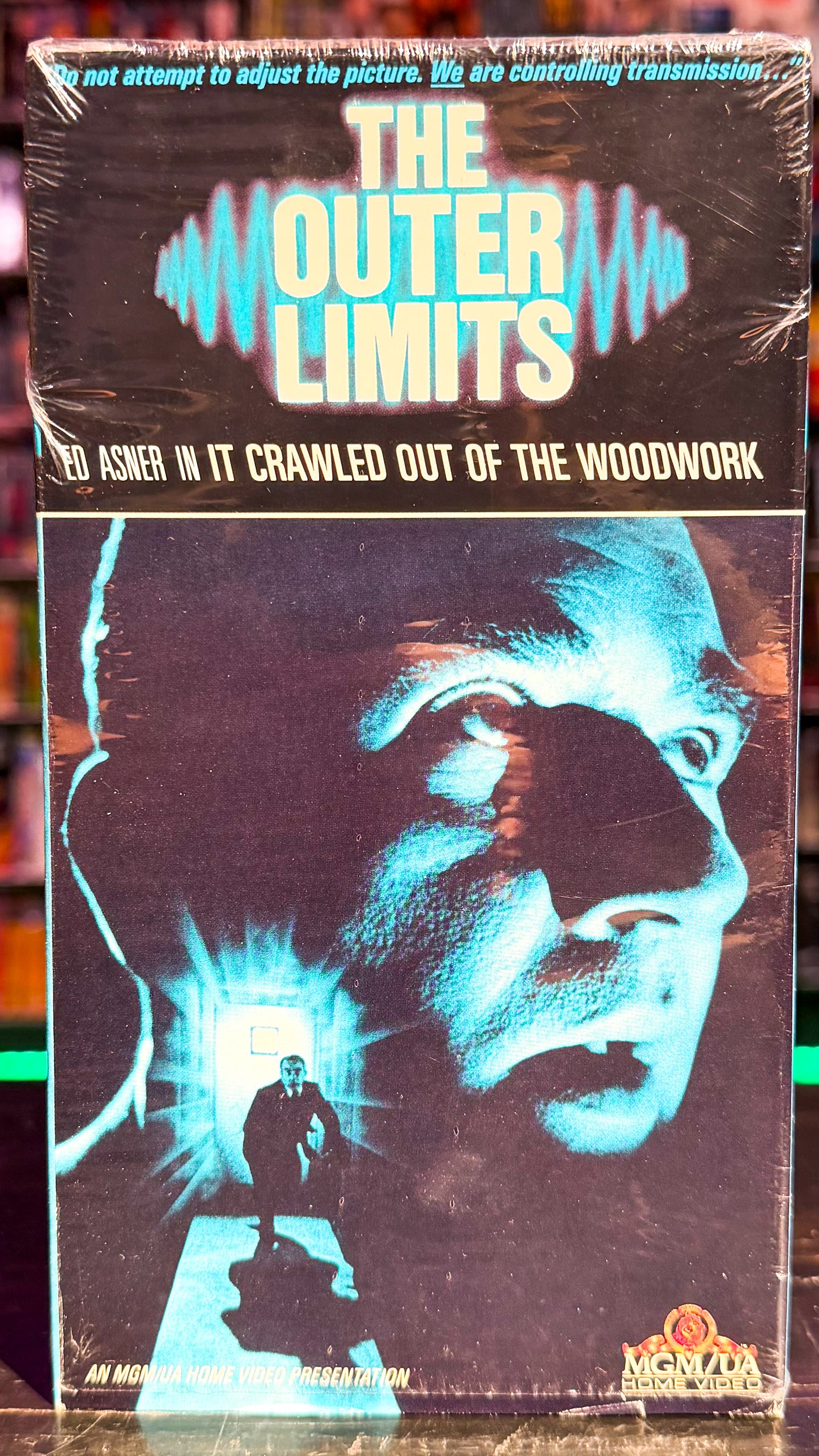 The Outer Limits - It Crawled Out Of The Woodwork