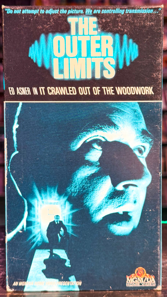 The Outer Limits - It Crawled Out Of The Woodwork