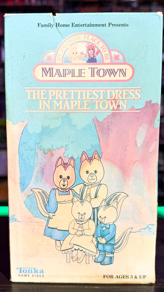 Maple Town The Prettiest Dress In Maple Town