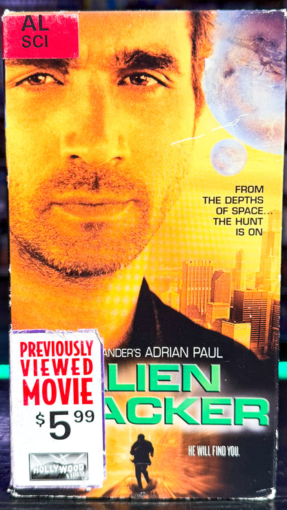 Alien Tracker