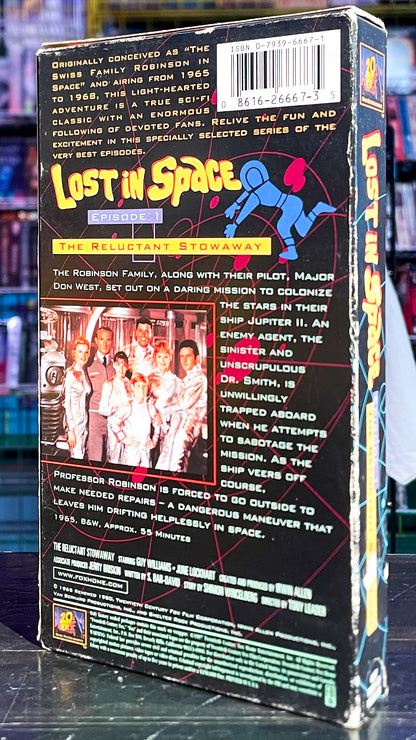 Lost In Space Ep: 1 - The Reluctant Stowaway