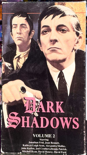 Dark Shadows Vol 2