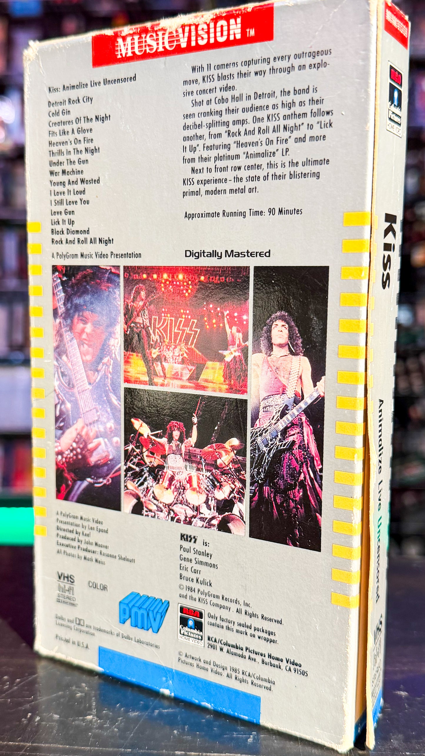KISS Animalize Live Uncensored