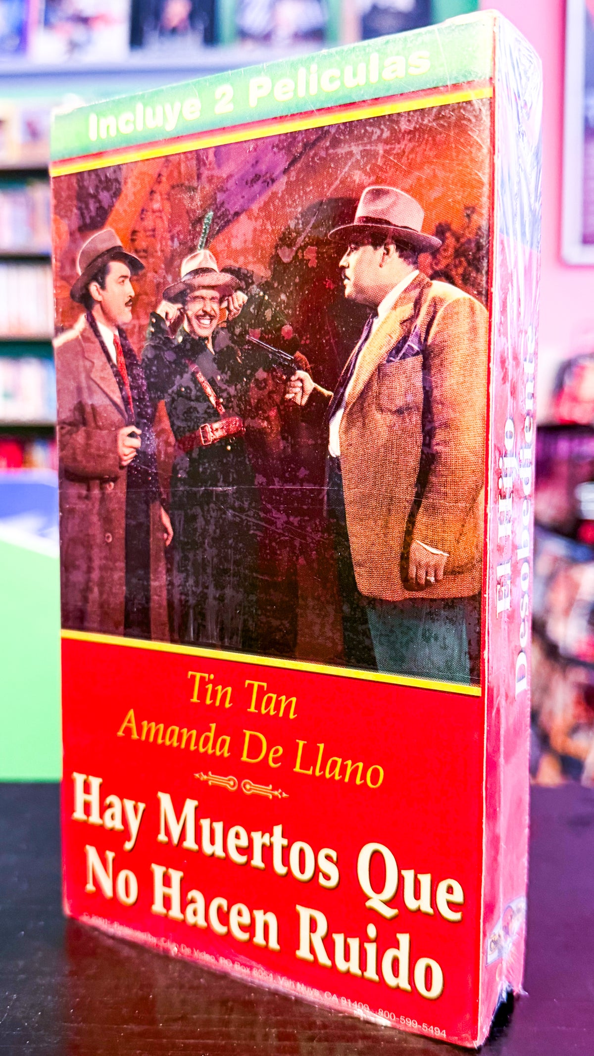 “El Hijo Desobediente” / “Hay Muertos Que No Hacen Ruido”