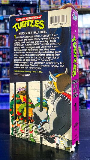 Teenage Mutant Ninja Turtles Vol. 1: Heroes In a Half Shell